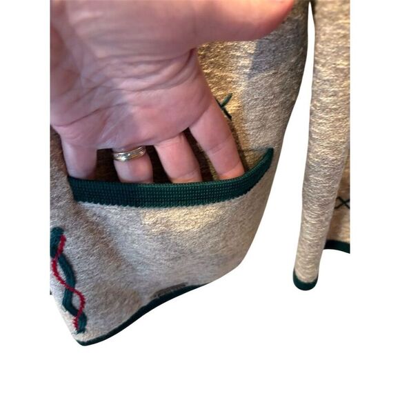 Giesswein Women's Wool Blend Sweater Jacket Size 10 Tan Green Embroidered - Picture 6 of 13